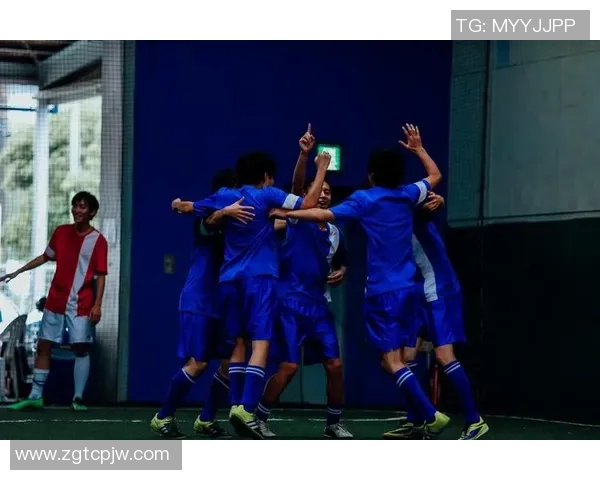 足球明星球场的孩子们追逐梦想的足迹与成长的故事