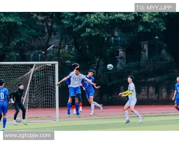 学霸足球明星盘点：那些在学业与球场上双双出色的运动员